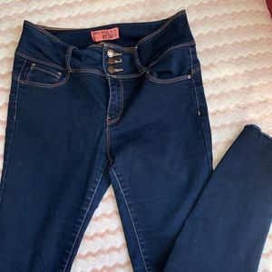 Highwaist size 9 skinny jeans